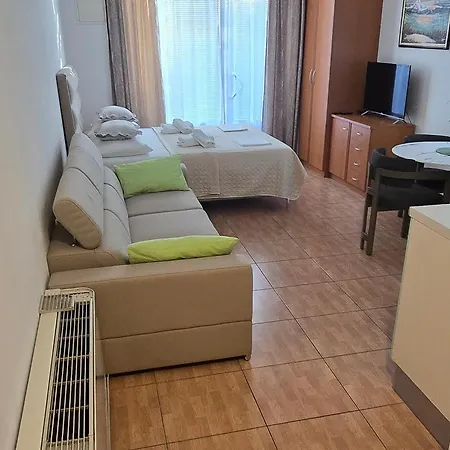 Katarina Appartamento Makarska